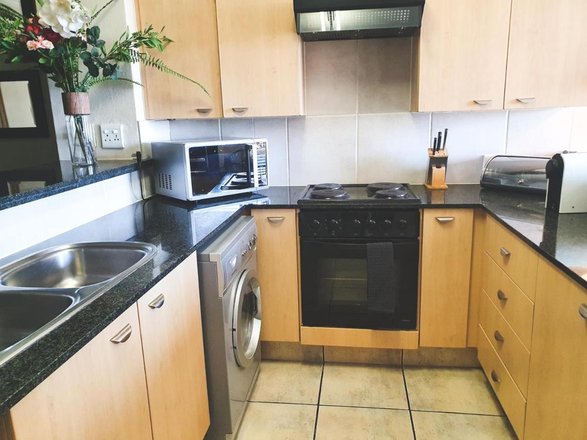 Westpoint Sandton Apartments Johannesburg Esterno foto