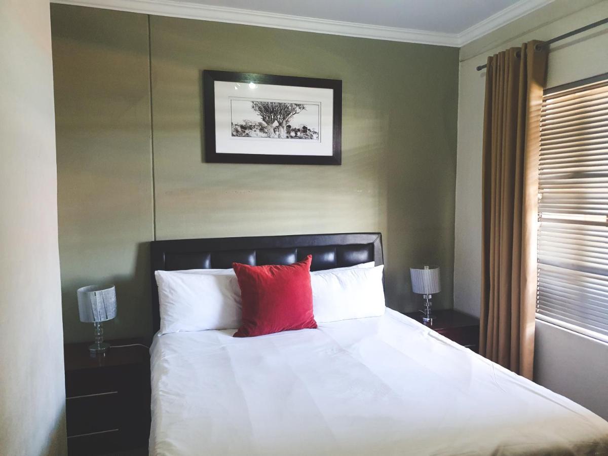 Westpoint Sandton Apartments Johannesburg Esterno foto